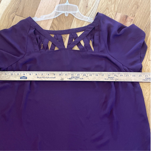 Women's Torrid Plus Size Purple Lightweight Blouse SZ 2 - Picture 5 of 6